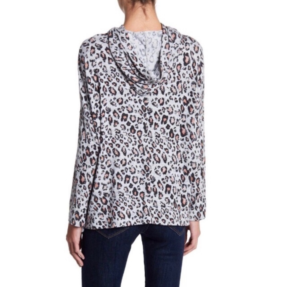 Sundry Draped Gray Leopard Print Hoodie Size Small - Picture 14 of 14